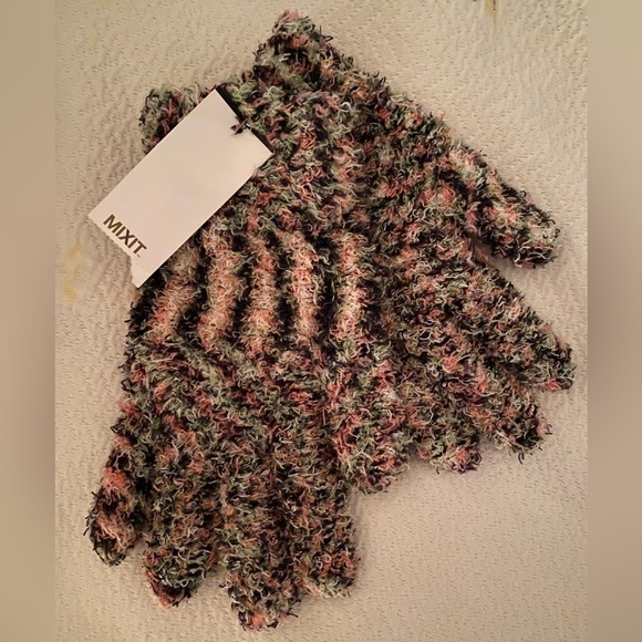 MIXIT Fuzzy Gloves Essentials Black Multi Women SOFT One Size Stretch NEW NWT - Picture 2 of 6